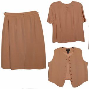 Via Seta Vintage 3-piece Silk Suit Size 8/38